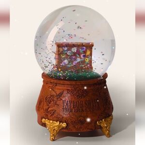 Taylor Swift The Eras Tour Snow Globe